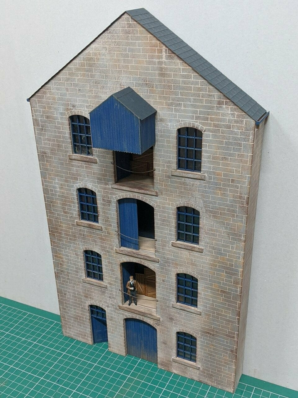 7mm Canal Warehouse End 1