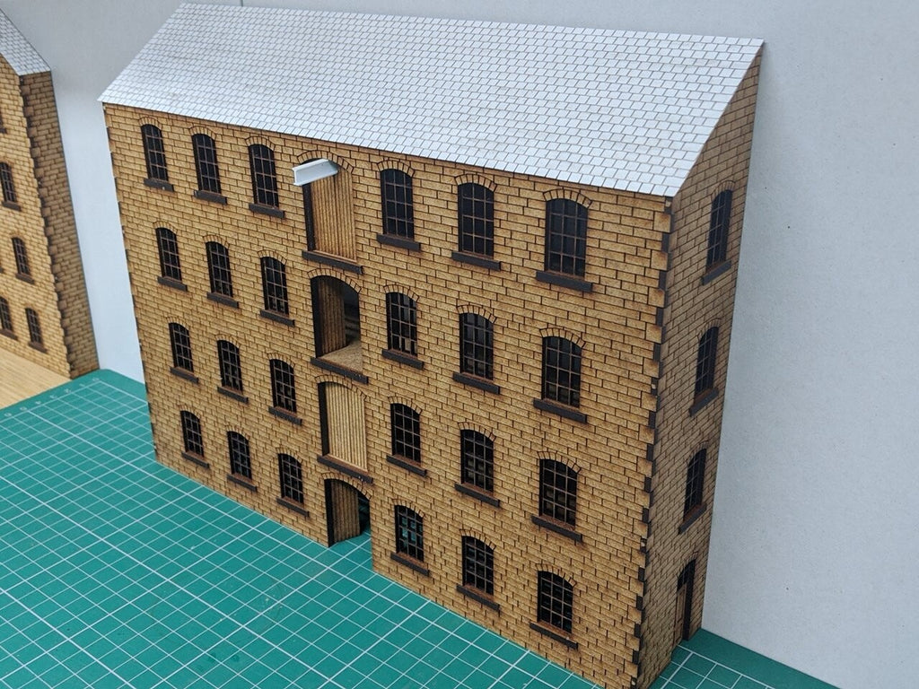 7mm Canal Warehouse Back 2 (Cut to Order)