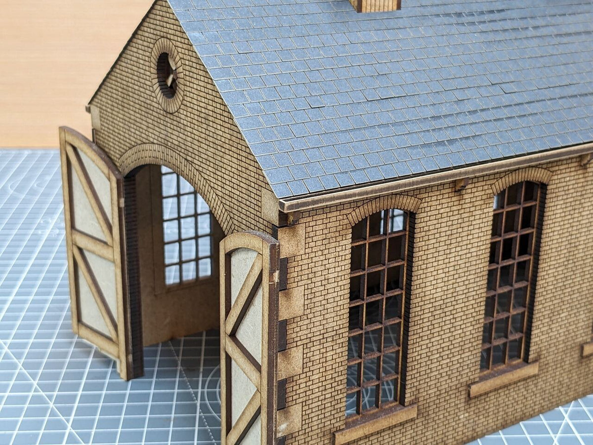 7mm Small Industrial Shed w/Tank - Brick