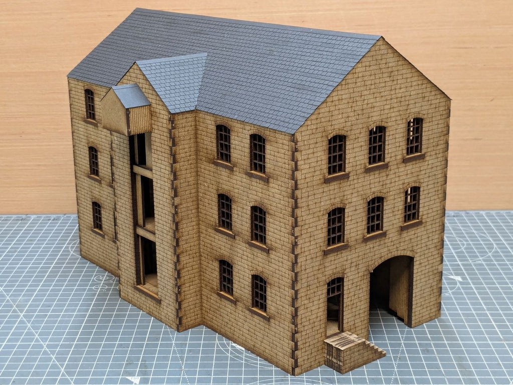 Rail-Served Warehouse (Brick)