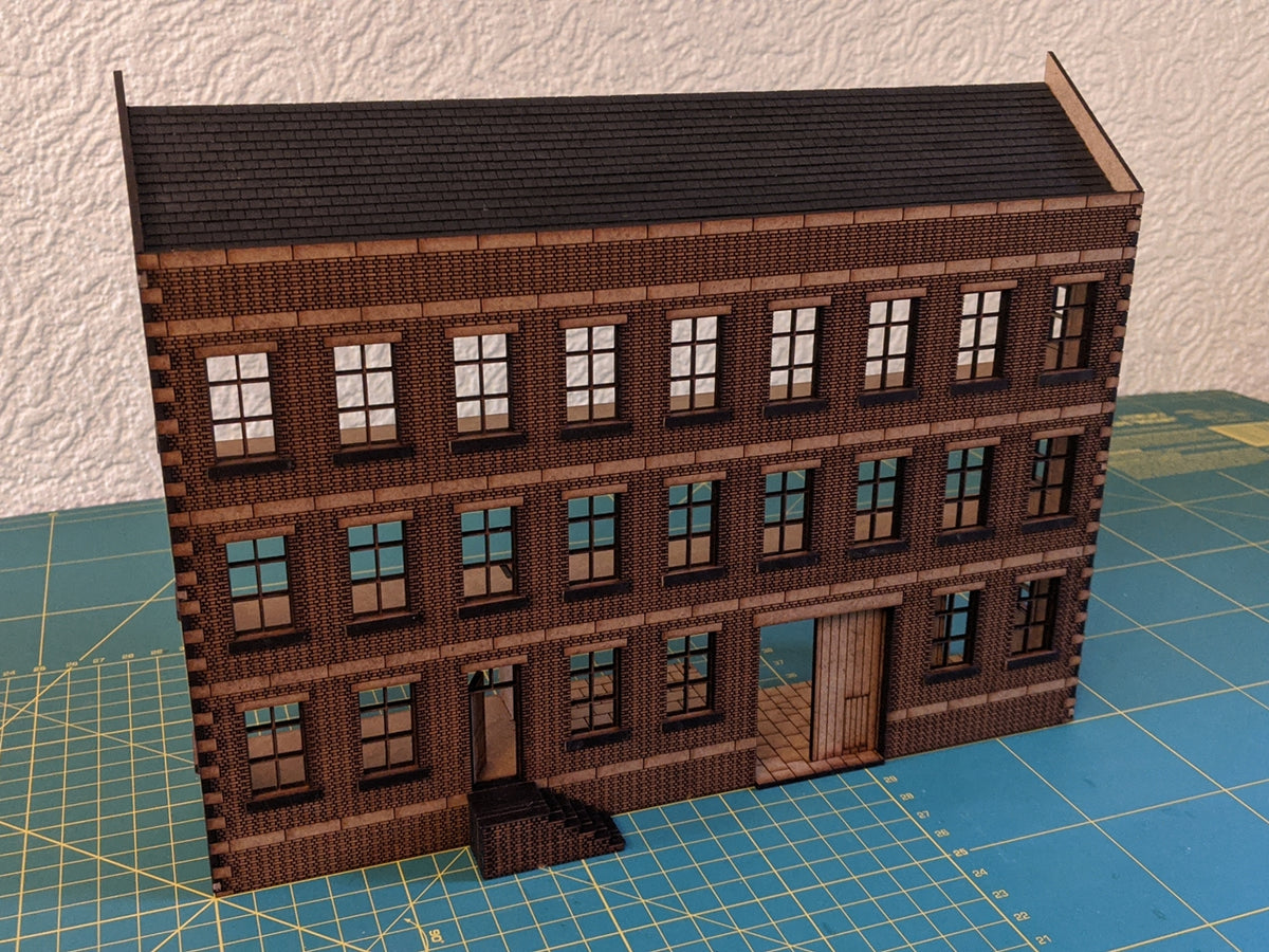 Medium Low-Relief Warehouse - Brick