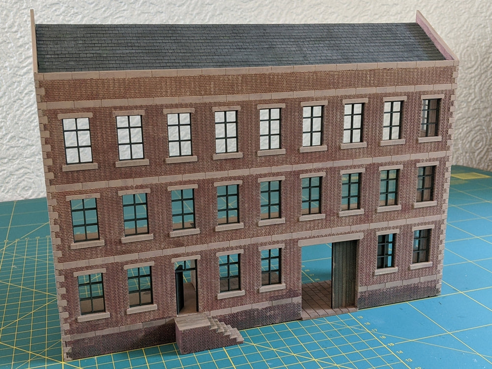 Medium Low-Relief Warehouse - Brick