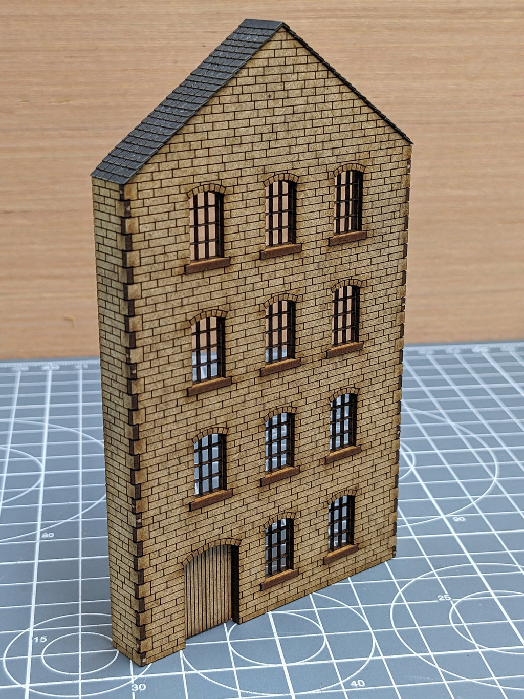 2mm Scale Canal Warehouse End 2