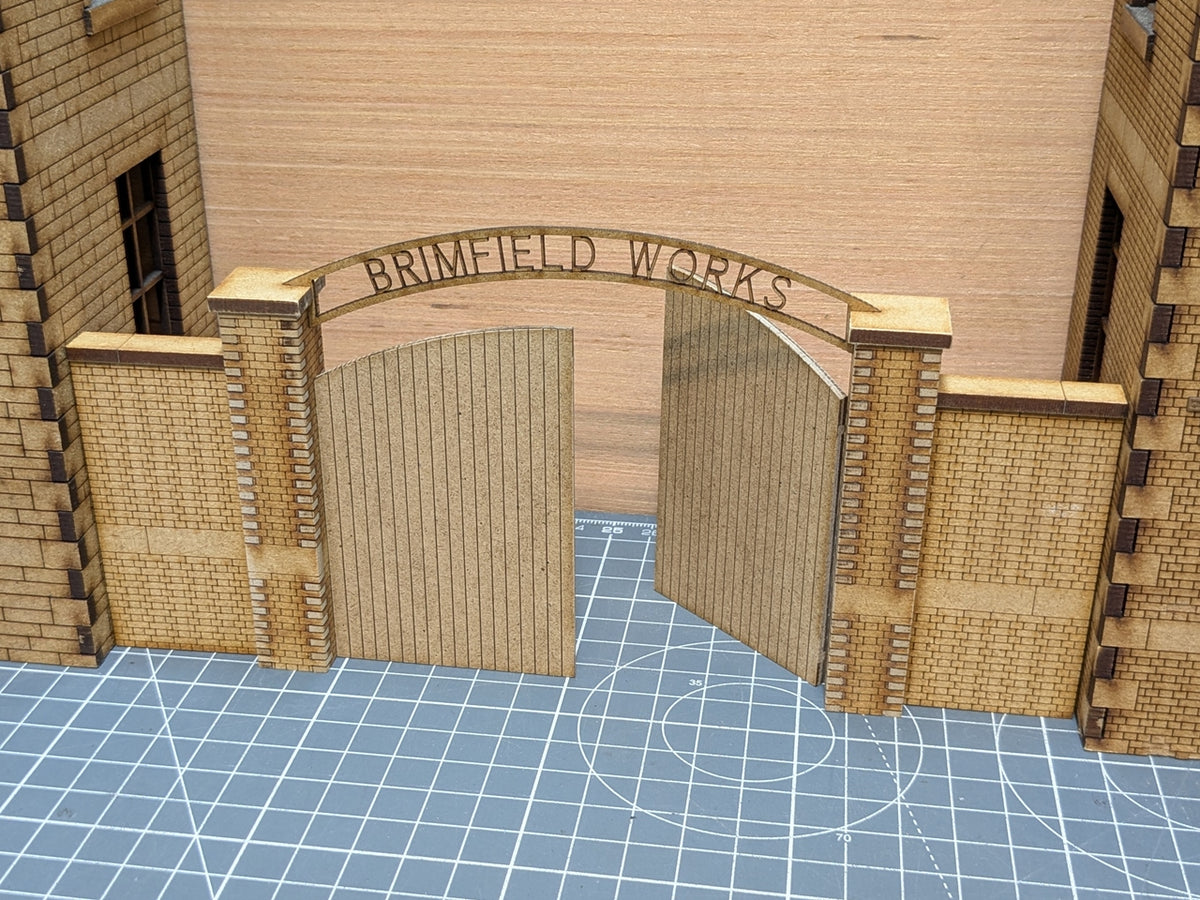 7mm Yard Entrance Gates - Brick