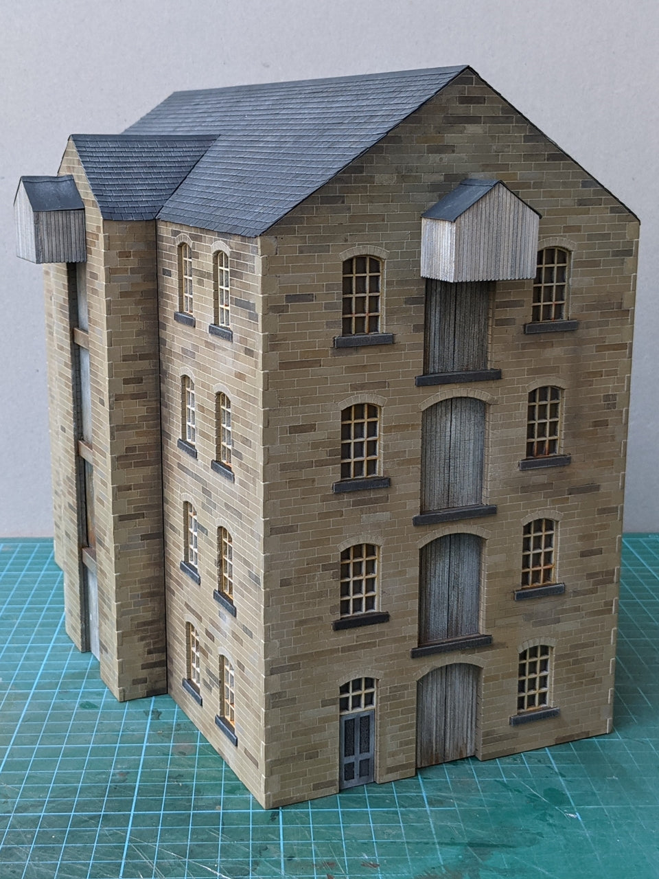 Canal Warehouse (Full)